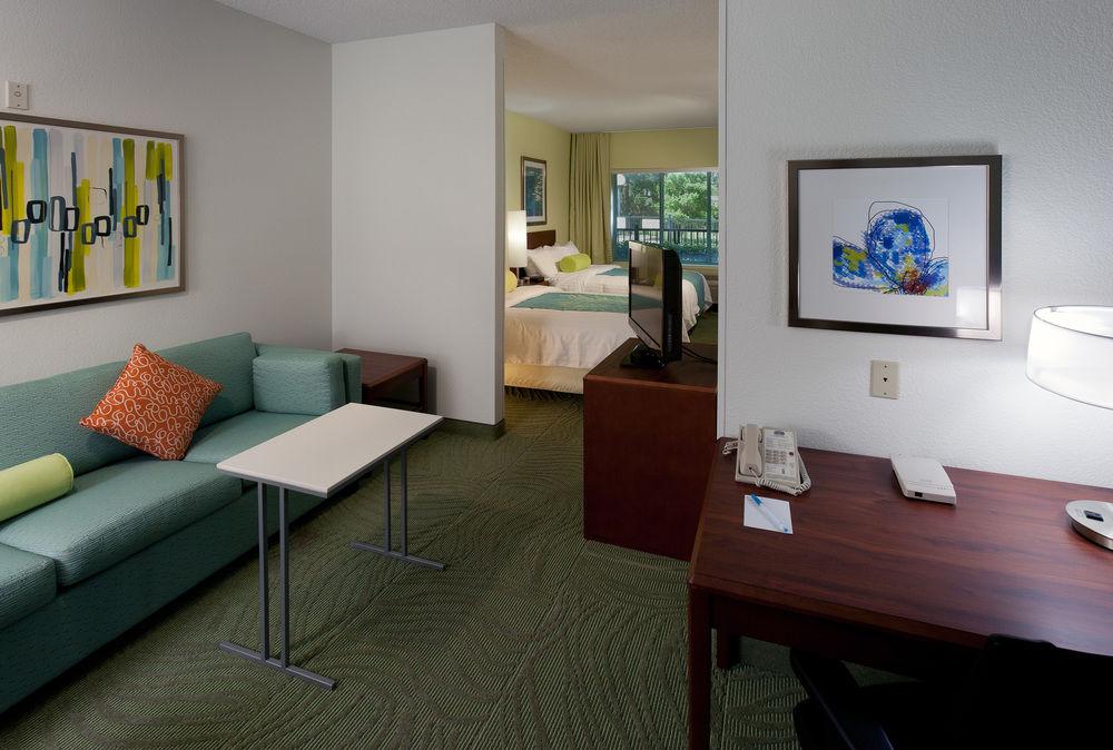 Springhill Suites Dallas Arlington North Exterior photo